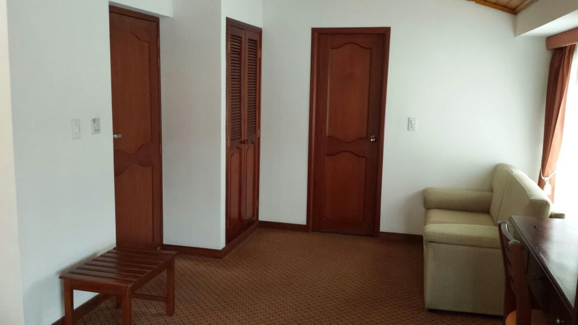 Blu Inn Hotel Богота Экстерьер фото