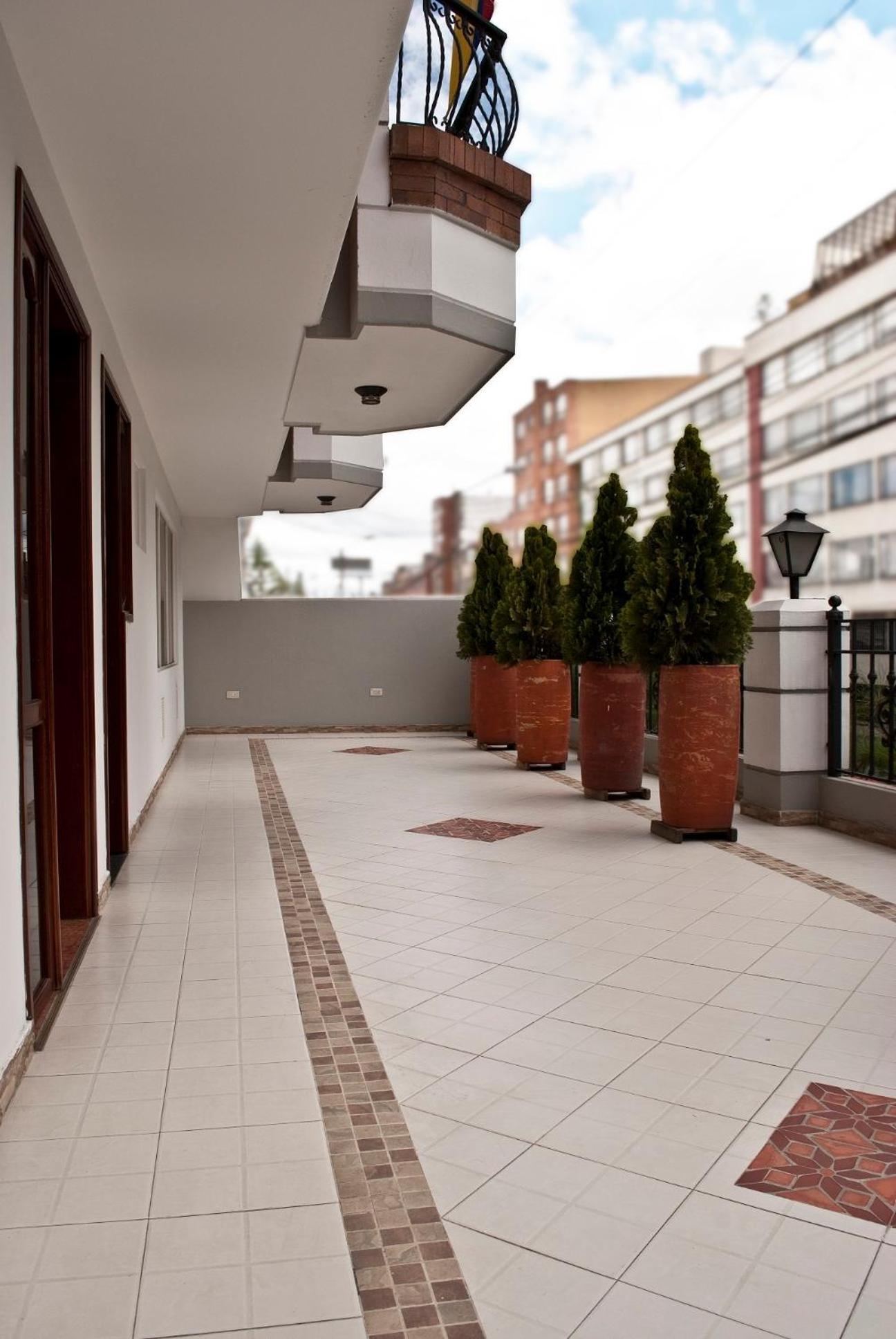 Blu Inn Hotel Богота Экстерьер фото