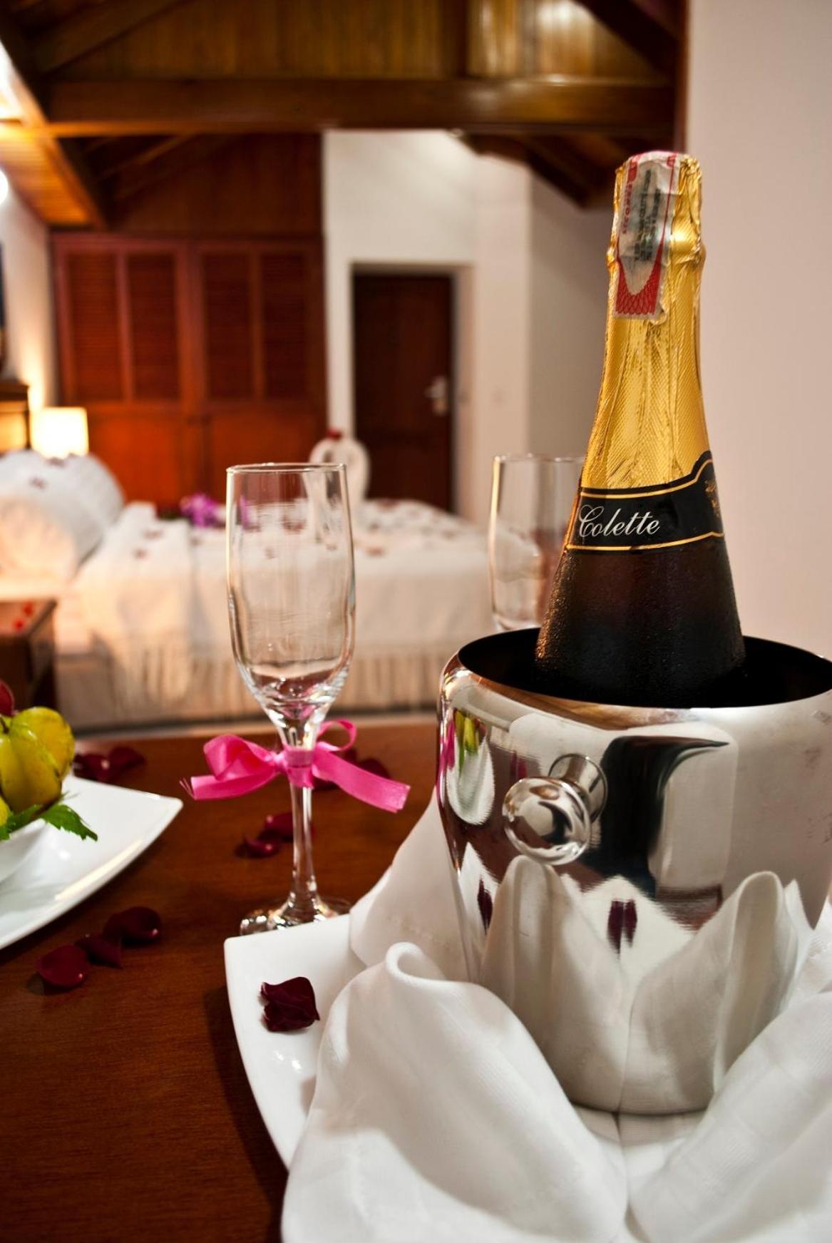 Blu Inn Hotel Богота Экстерьер фото